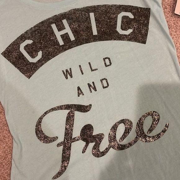 EXPRESS Chic Wild and Free T Shirt in Teal and Black Silver Script - Picture 2 of 3